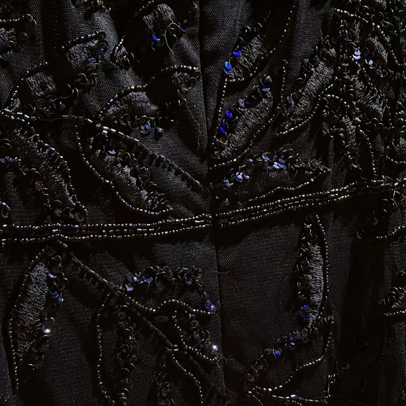 Adrianna Papell beaded embroidered gown size 12 navy maxi dress - Picture 9 of 9